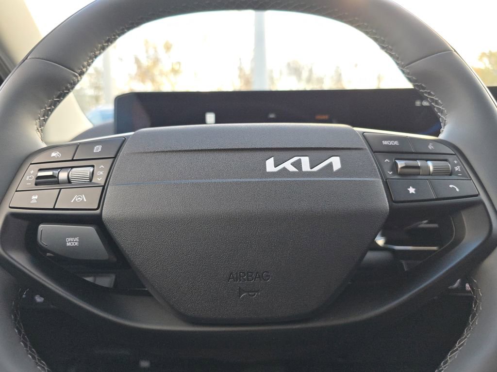 New 2025 Kia EV6 Wind image 29