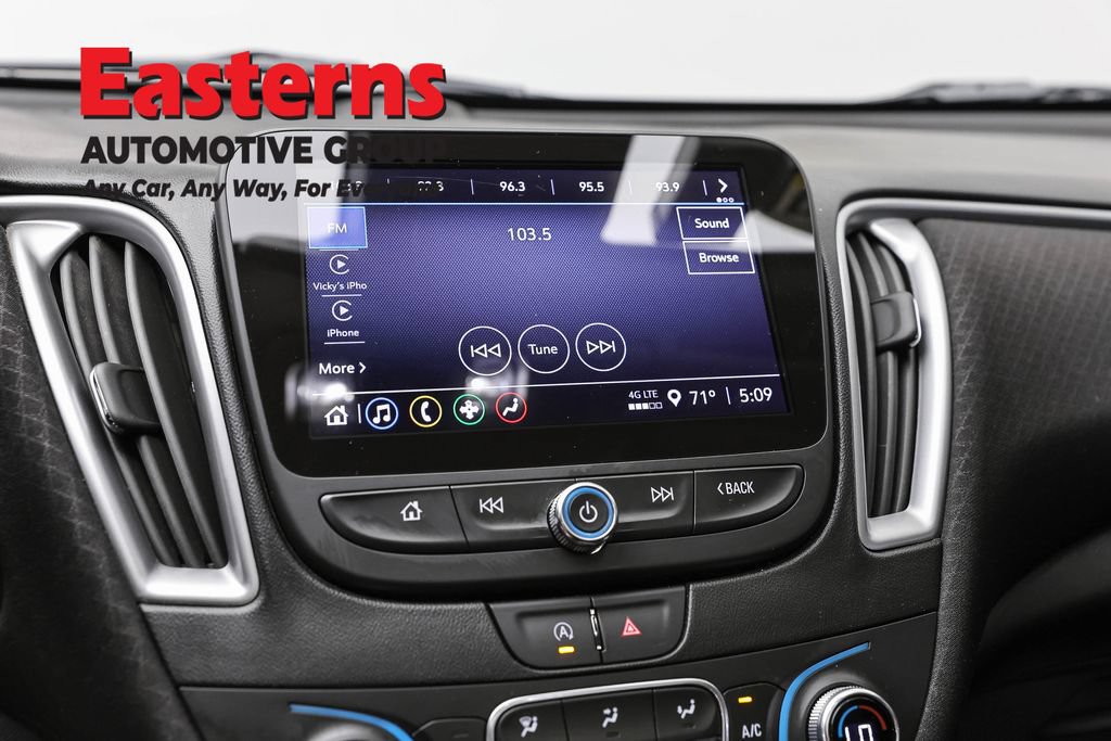 Used 2024 Chevrolet Malibu LT FWD image 19