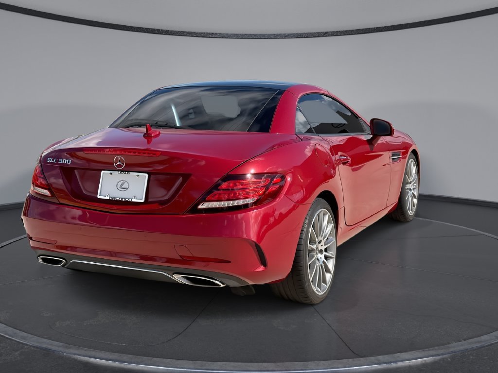 Used 2020 Mercedes-Benz SLC 300 image 11