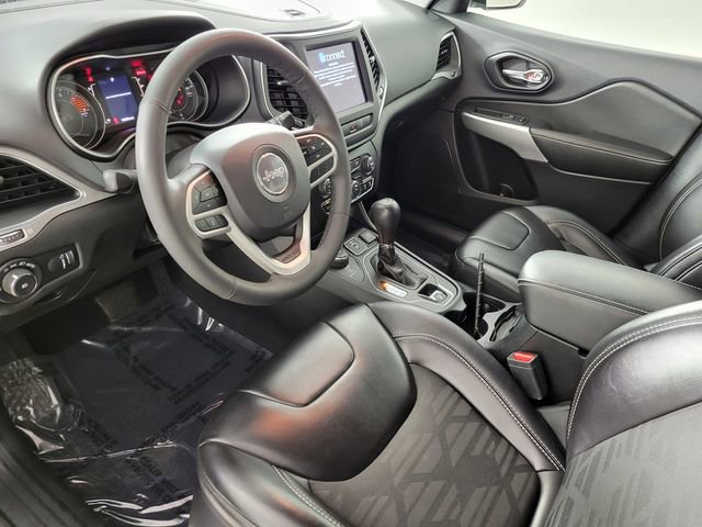 Used 2022 Jeep Cherokee Latitude AWD/4WD image 12