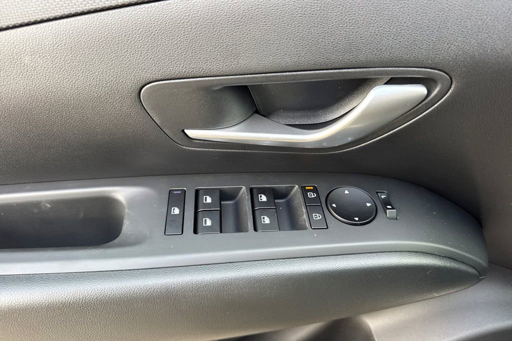 New 2026 Hyundai Tucson SEL image 8