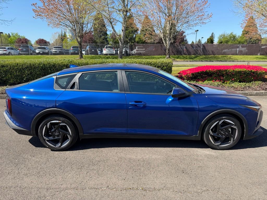 Used 2025 Kia K4 EX image 8