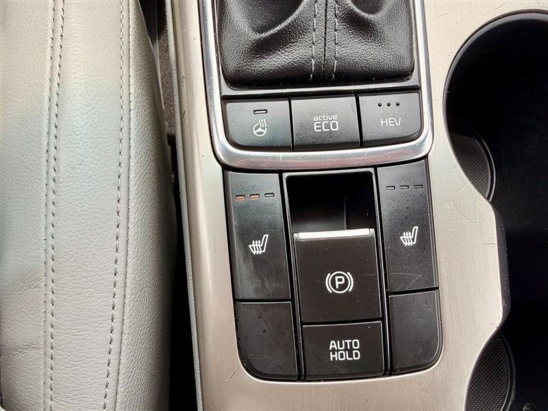 Used 2017 Kia Optima EX FWD image 19