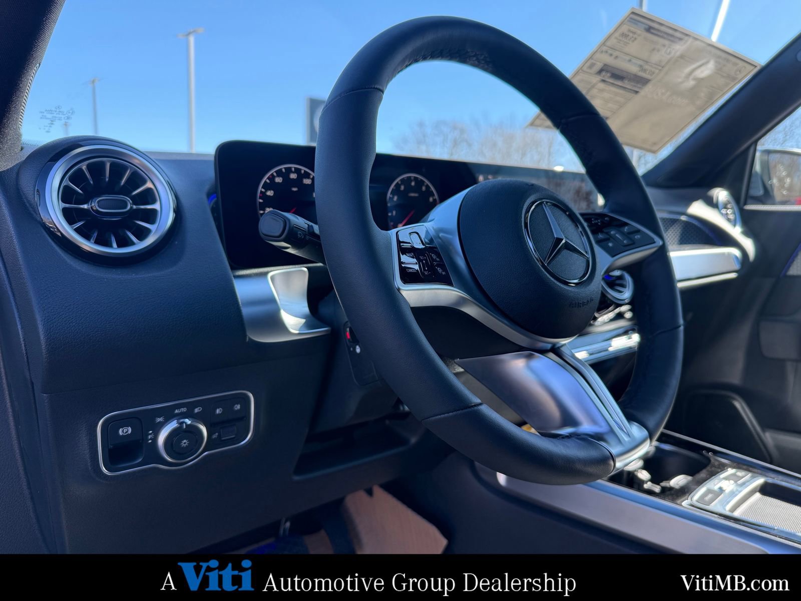 New 2026 Mercedes-Benz GLB 250 4MATIC image 12