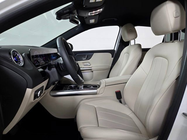 Certified 2025 Mercedes-Benz GLA 250 GLA 250 image 15