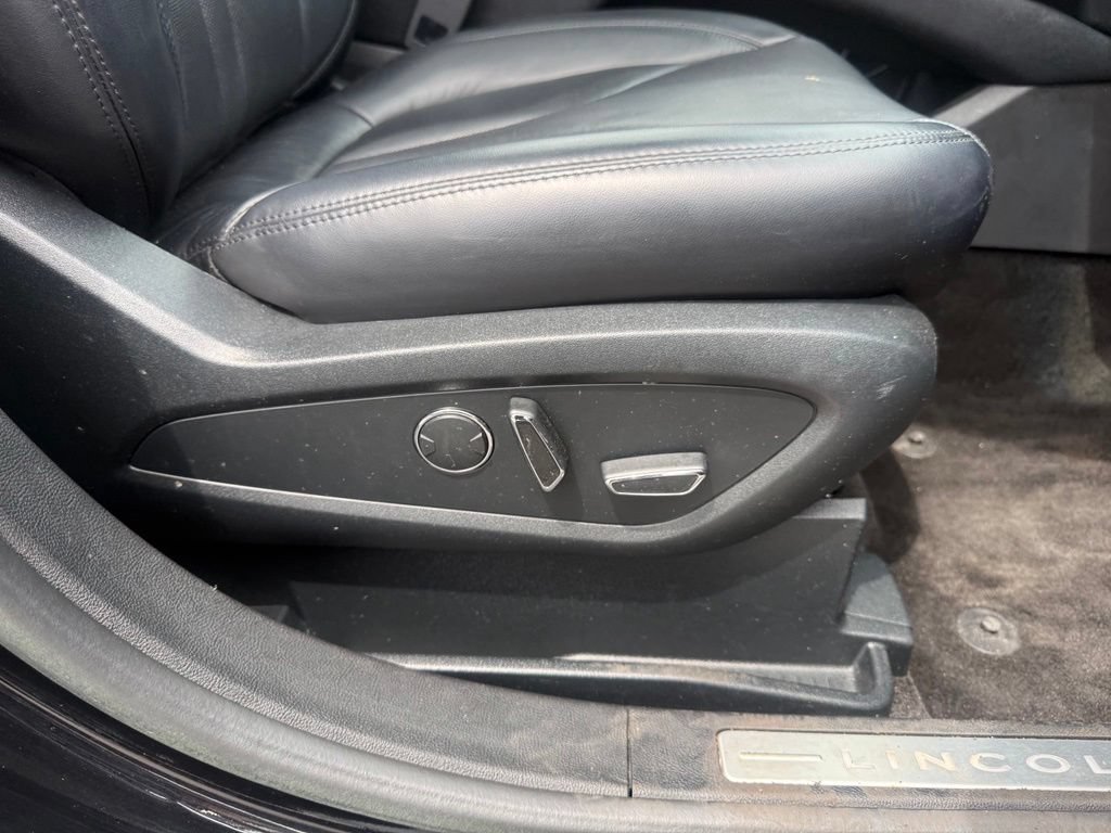Used 2018 Lincoln MKX Reserve FWD image 50
