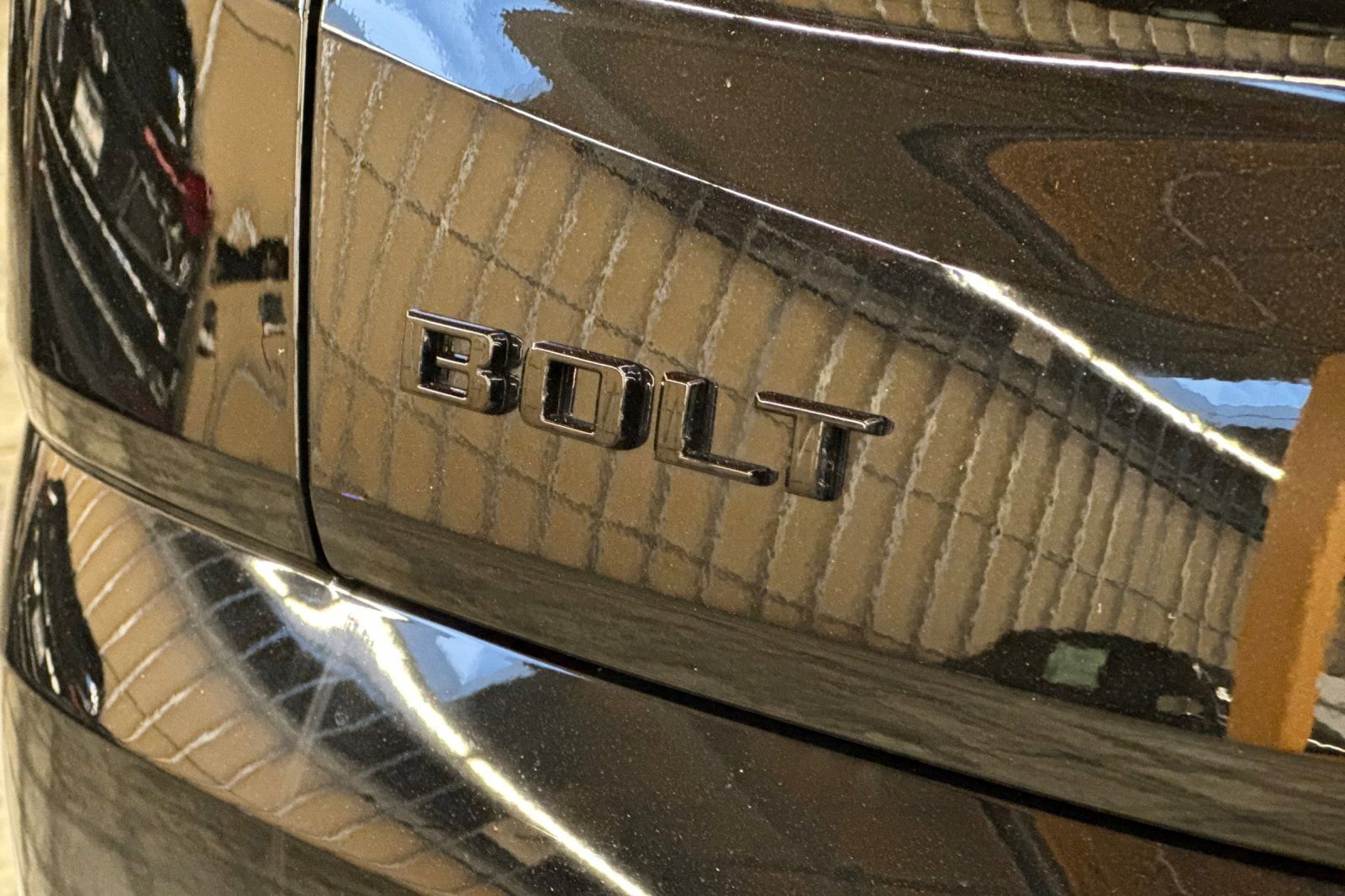 New 2027 Chevrolet Bolt RS FWD image 26