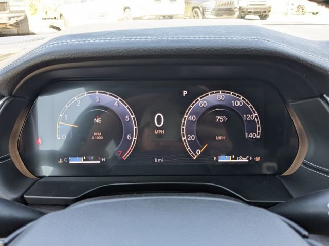 New 2025 Jeep Grand Cherokee Limited w/ Luxury Tech Group II RWD image 28