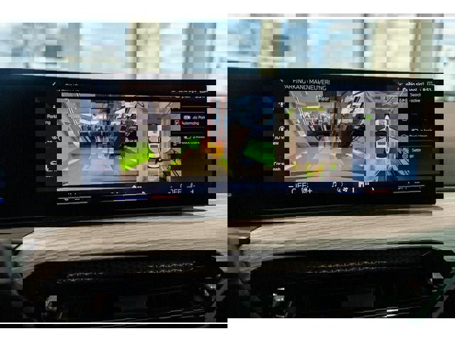 New 2026 BMW 330i xDrive Sedan w/ Premium Package image 71