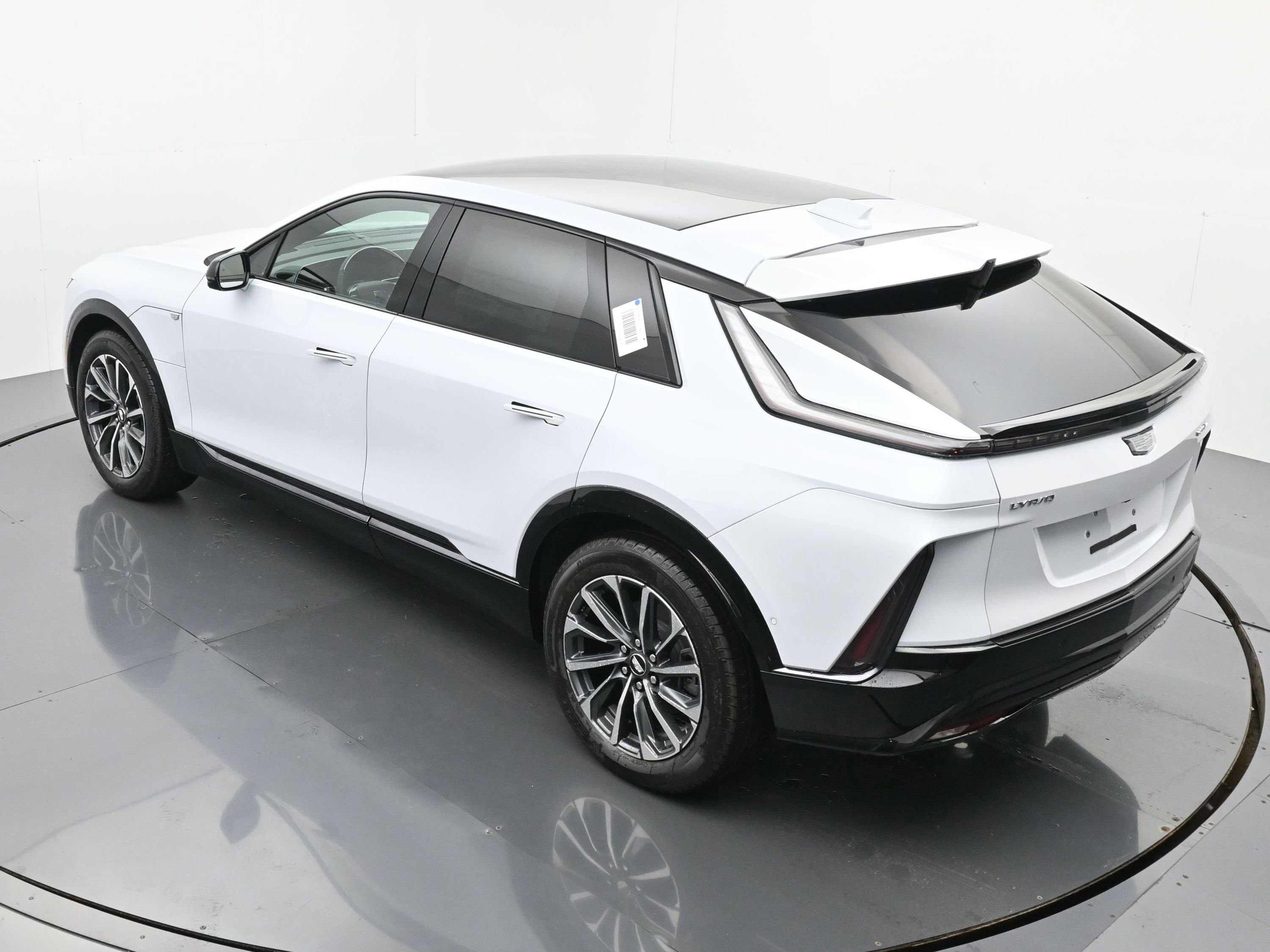 New 2026 Cadillac Lyriq Sport image 25