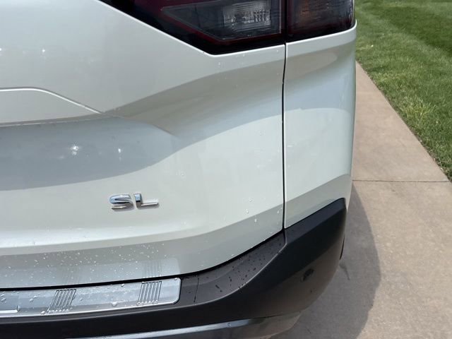 Used 2023 Nissan Rogue SL w/ SL Premium Package FWD image 6