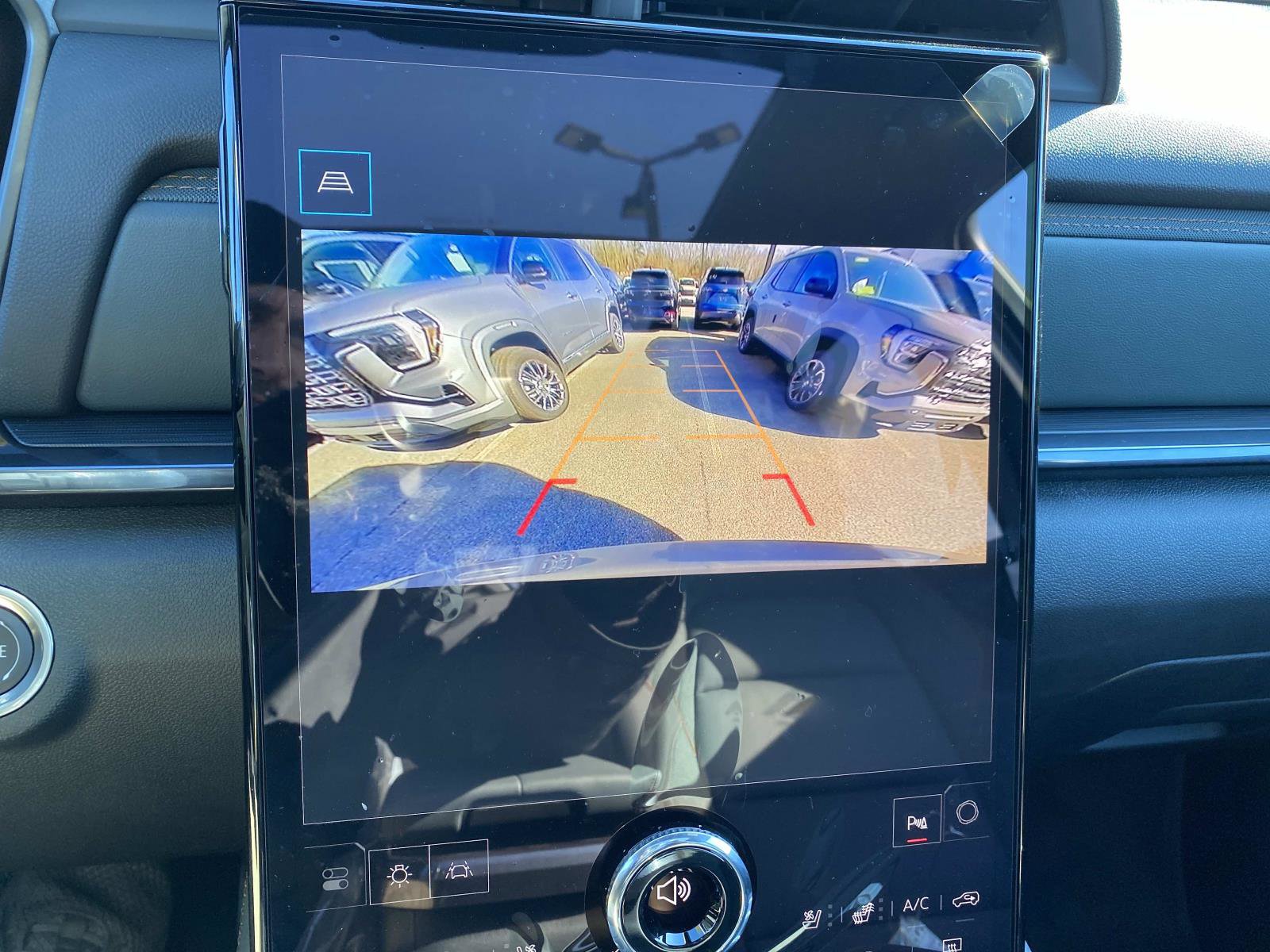 New 2026 GMC Terrain AT4 w/ Convenience Package III image 12