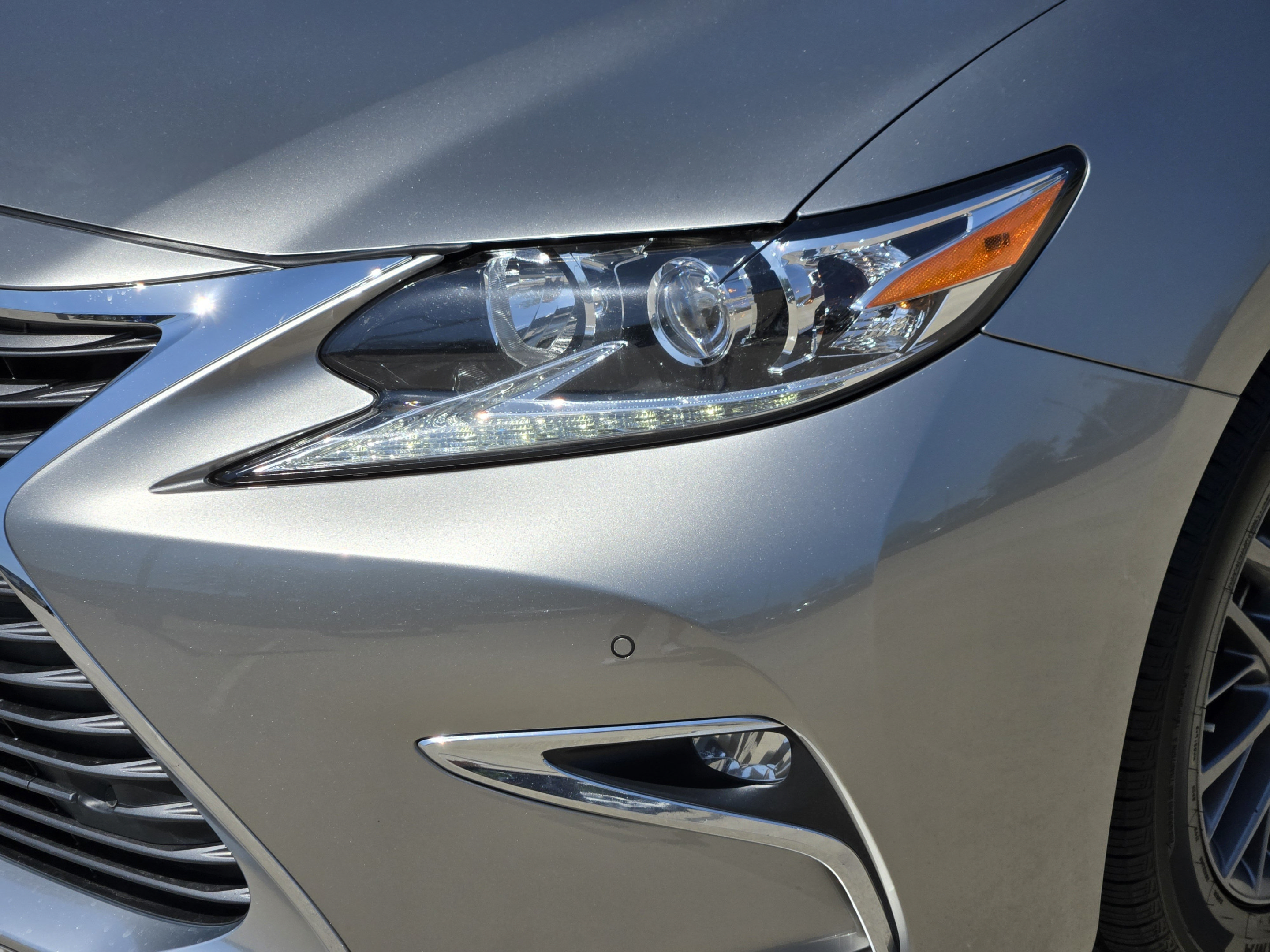 Used 2018 Lexus ES 350 w/ Premier Package FWD image 38