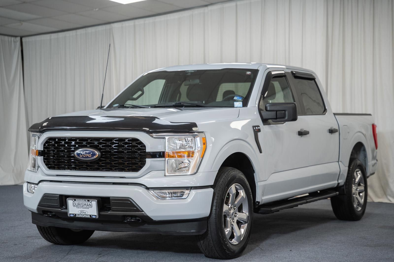 Used 2021 Ford F150 XL w/ STX Appearance Package image 3