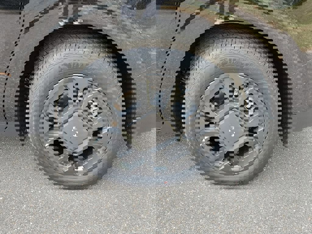 New 2026 Kia Carnival EX FWD image 39