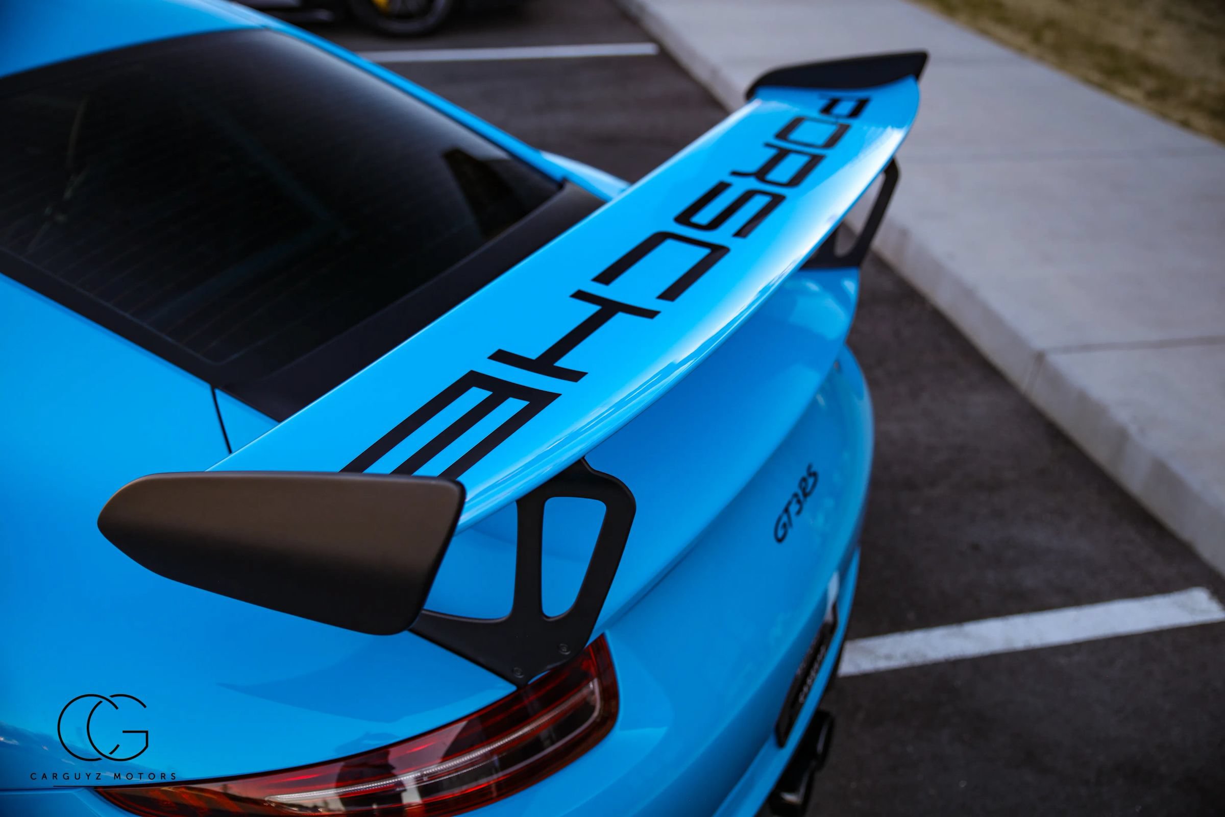 Used 2016 Porsche 911 GT3 RS RWD image 13