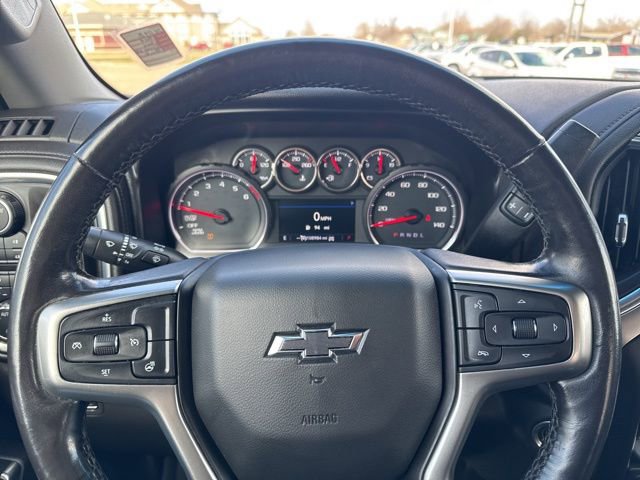 Used 2019 Chevrolet Silverado 1500 LT Trail Boss w/ Convenience Package AWD/4WD image 16