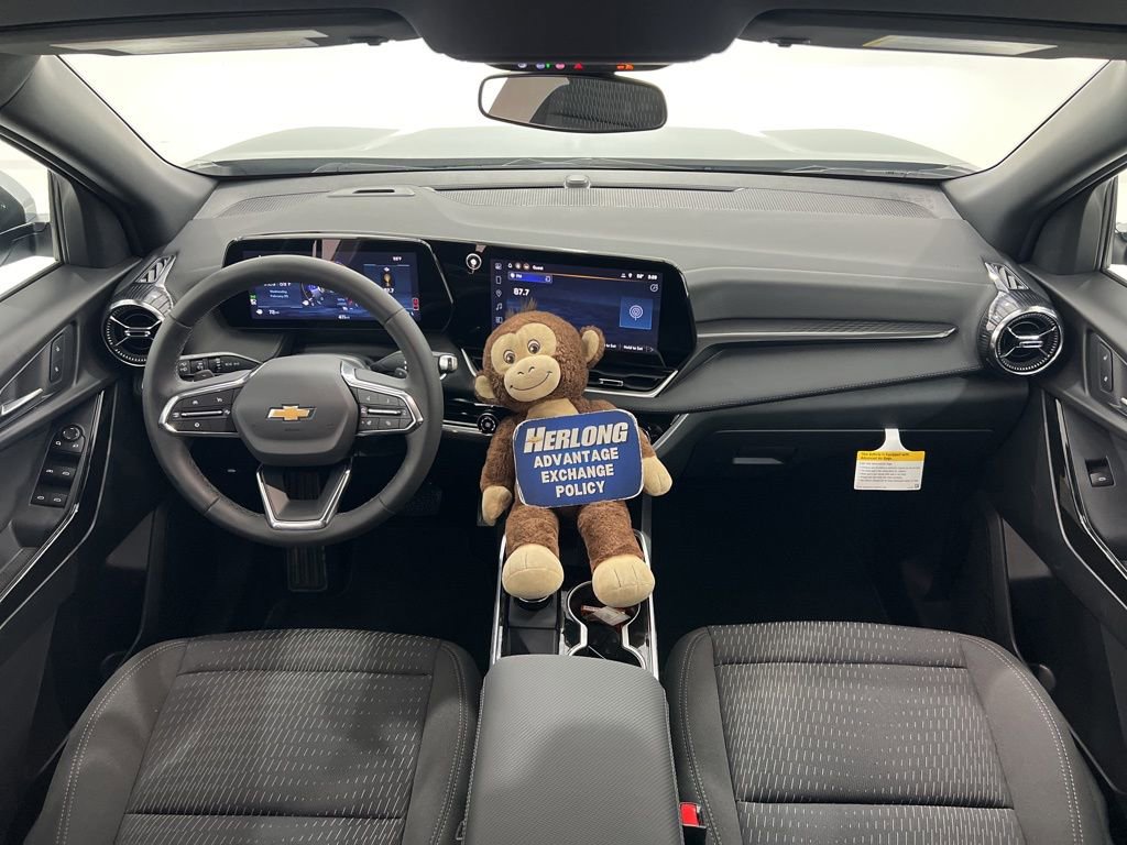 New 2026 Chevrolet Equinox LT image 18