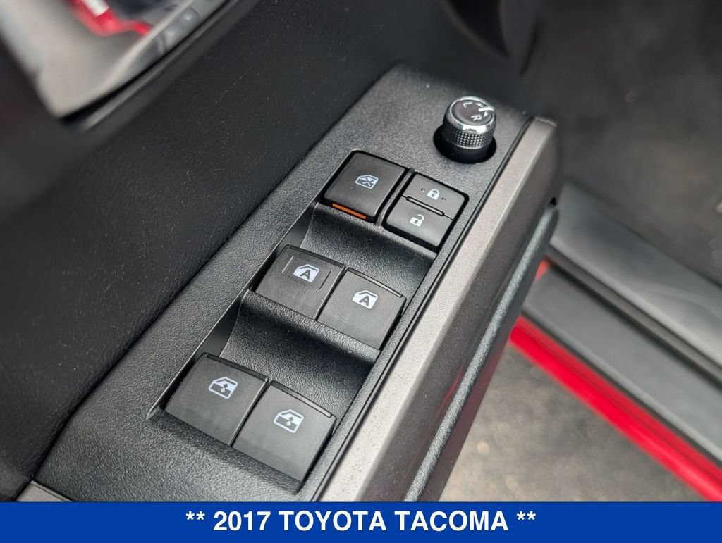 Used 2017 Toyota Tacoma TRD Off-Road AWD/4WD image 11