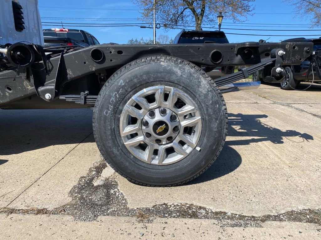 New 2026 Chevrolet Silverado 2500 W/T w/ WT Convenience Package AWD/4WD image 9