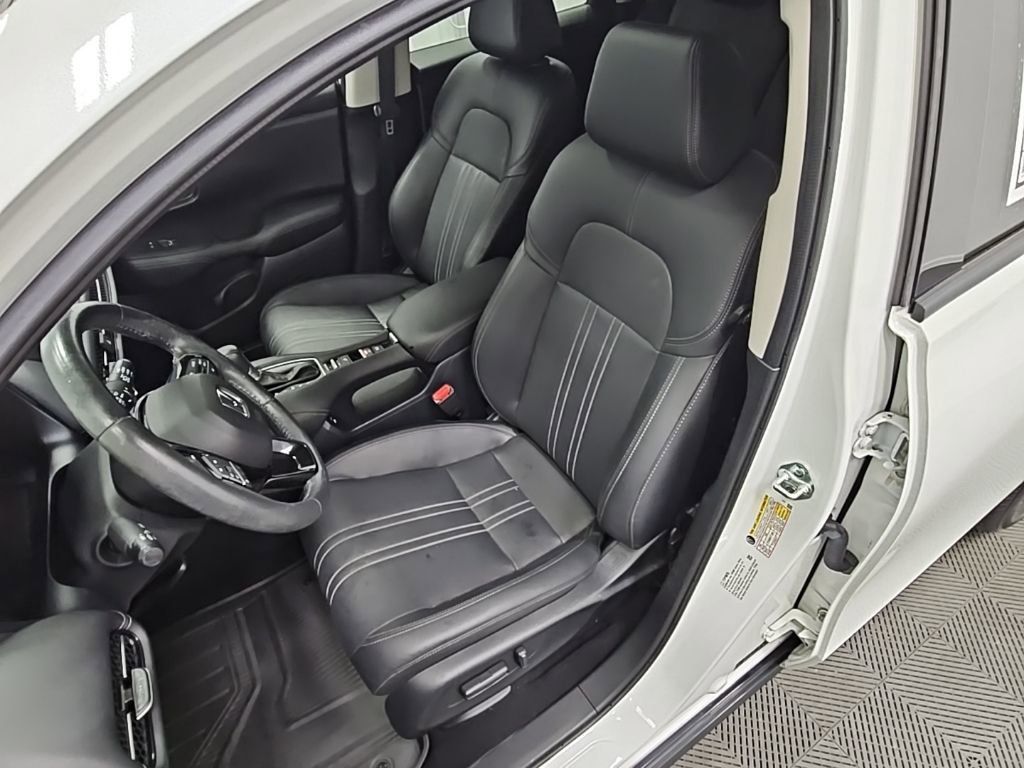 Used 2024 Honda HR-V EX-L image 28