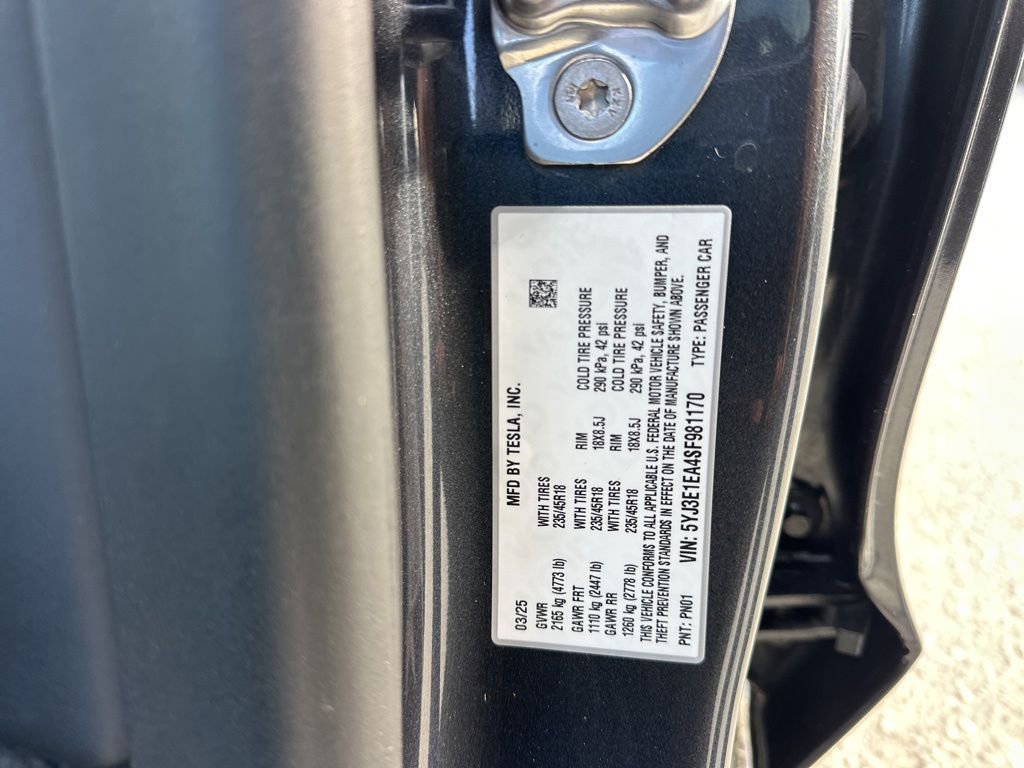 Used 2025 Tesla Model 3 Long Range image 37