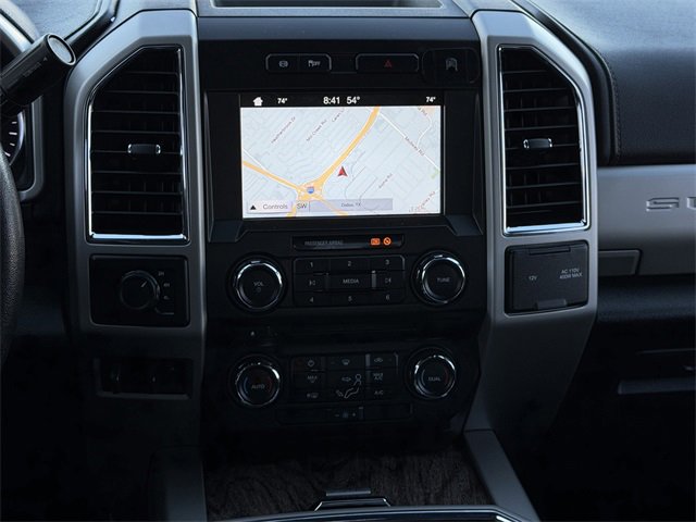 Used 2018 Ford F250 Lariat image 16
