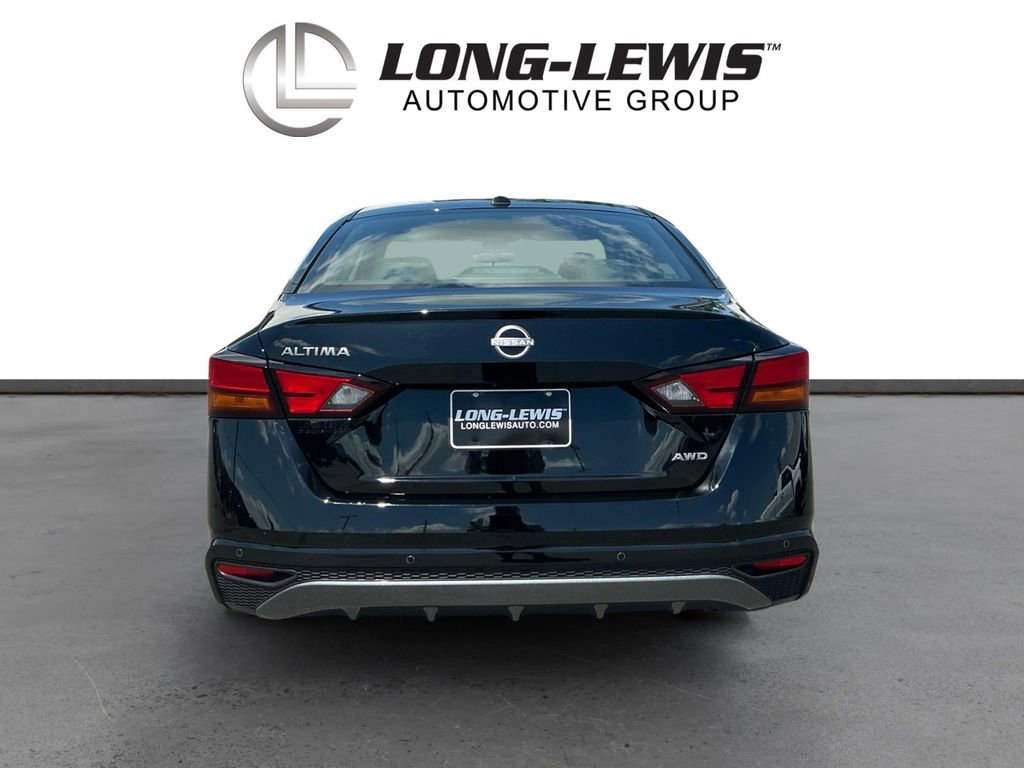 Used 2026 Nissan Altima 2.5 SV AWD/4WD image 5