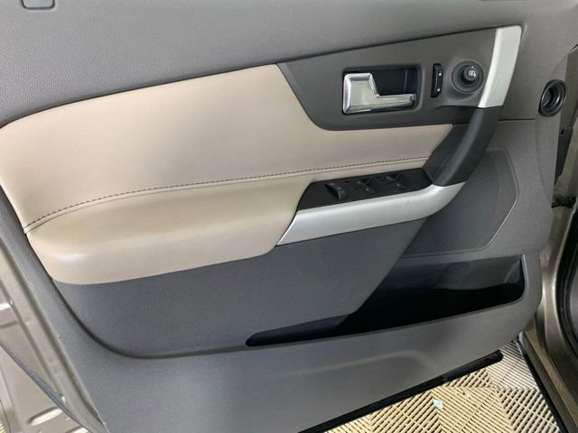 Used 2013 Ford Edge Limited image 26