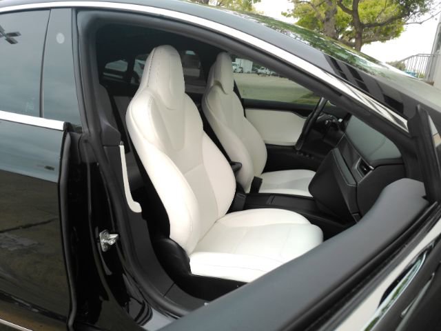 Used 2019 Tesla Model S Performance image 26