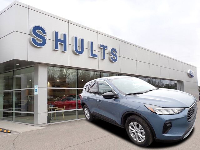 Certified 2024 Ford Escape Active image 3