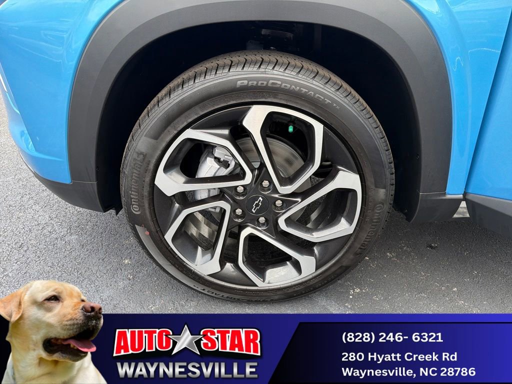 New 2025 Chevrolet Trax RS w/ Driver Confidence Package image 25