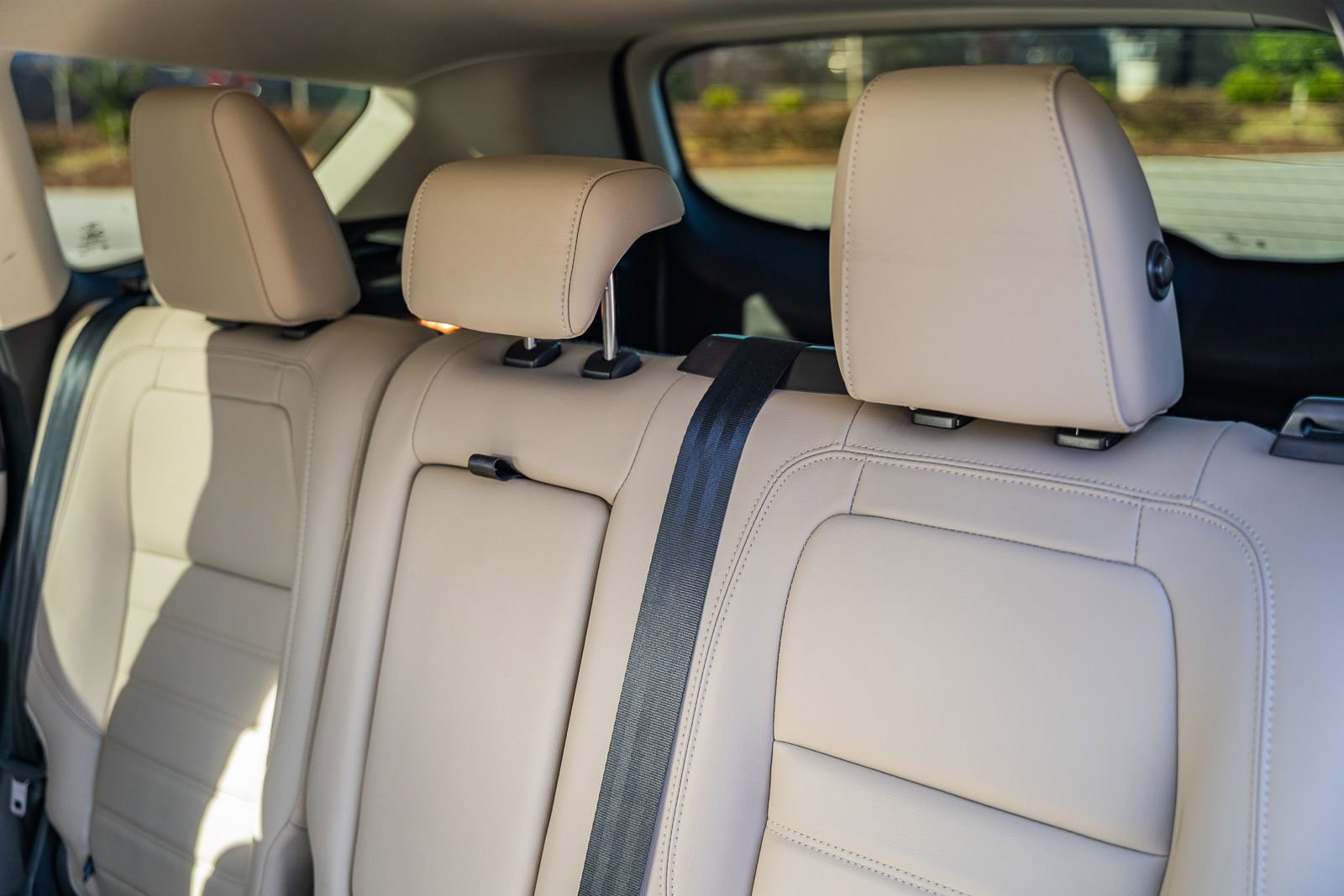 Used 2019 Ford Escape SEL image 18