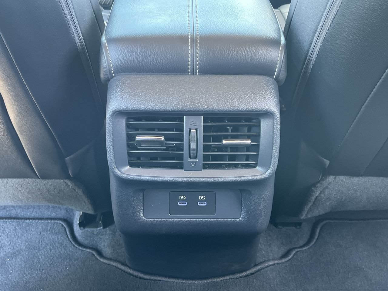 Used 2025 Nissan Murano SV FWD image 19