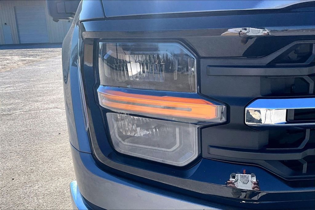 Used 2024 Ford F150 XLT w/ Mobile Office Package image 31