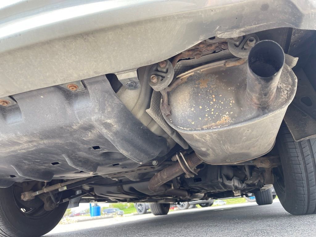 Used 2012 Toyota Camry LE image 17