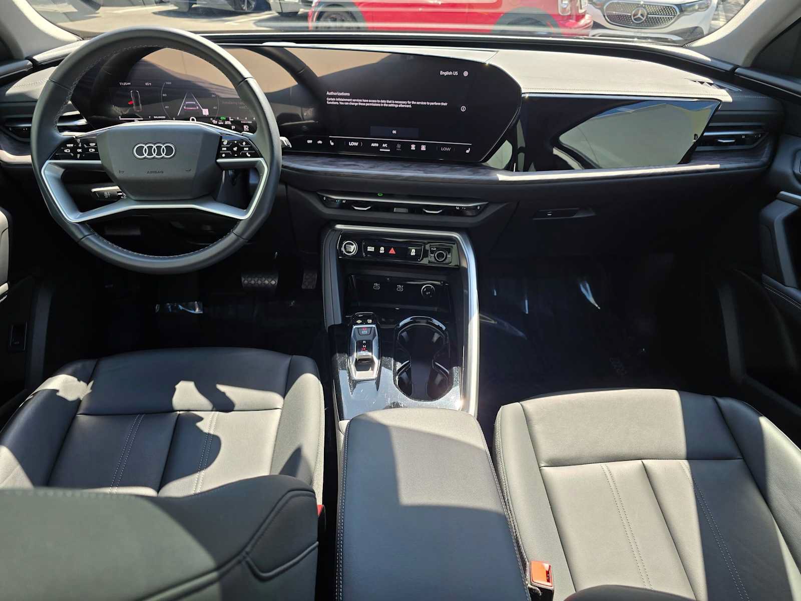 Used 2025 Audi Q5 Premium Plus w/ Premium Plus AWD/4WD image 18