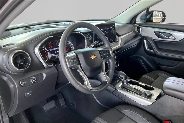 Used 2023 Chevrolet Blazer LT w/ Convenience Package FWD image 12