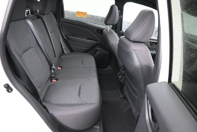 Used 2025 Subaru Forester Premium AWD/4WD image 9