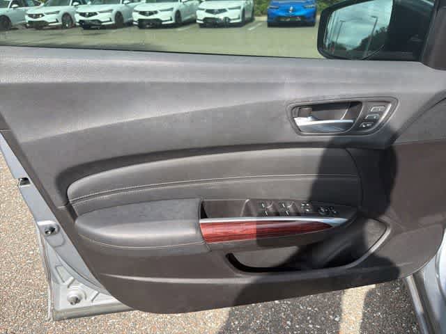 Used 2016 Acura TLX FWD image 23