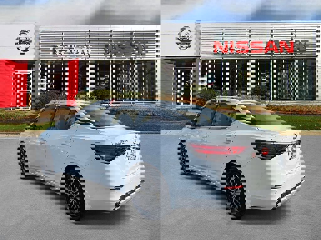 Used 2023 Nissan Sentra SV w/ Trunk Package image 6