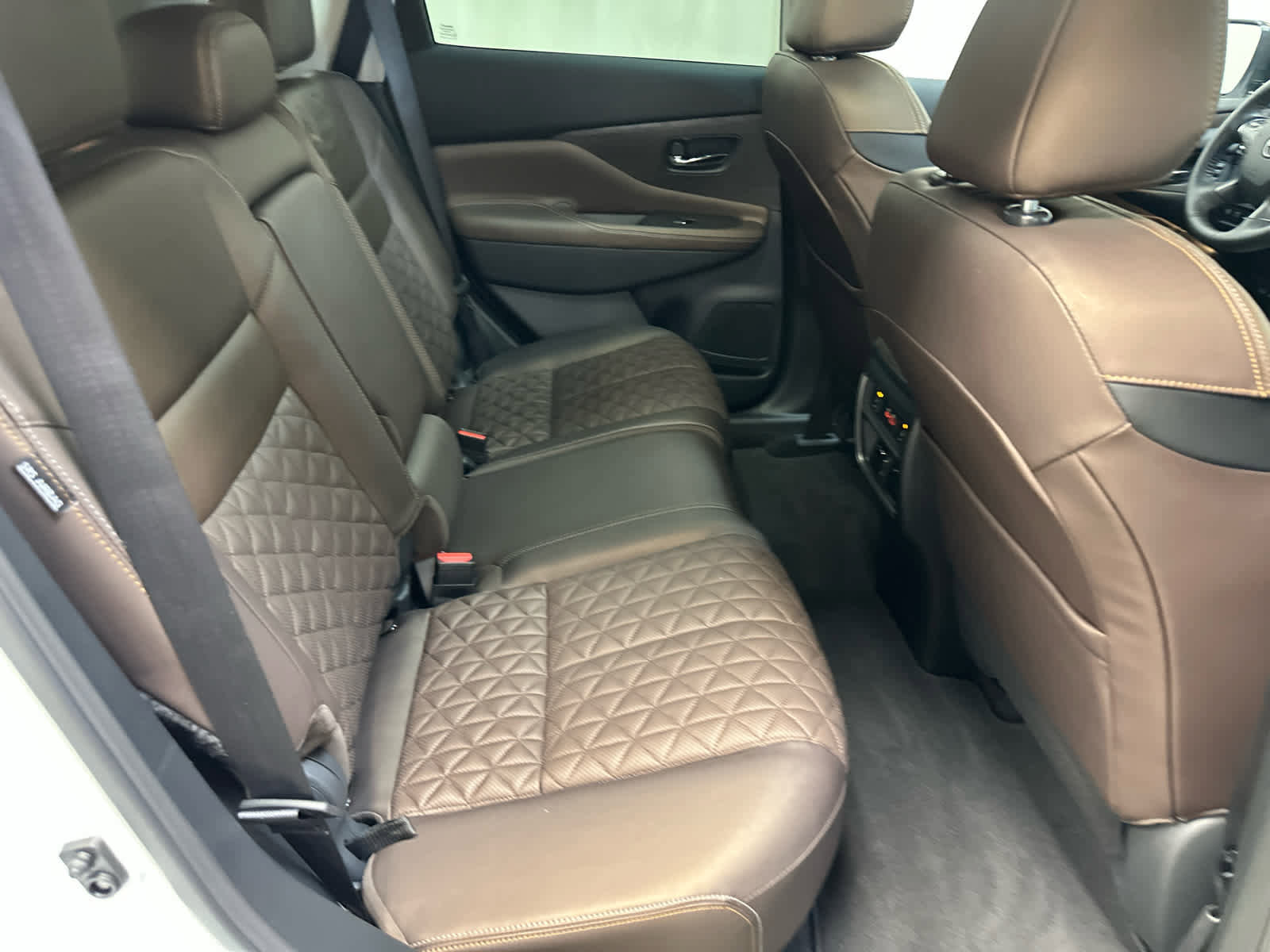 Certified 2024 Nissan Murano Platinum w/ Cargo Package AWD/4WD image 20