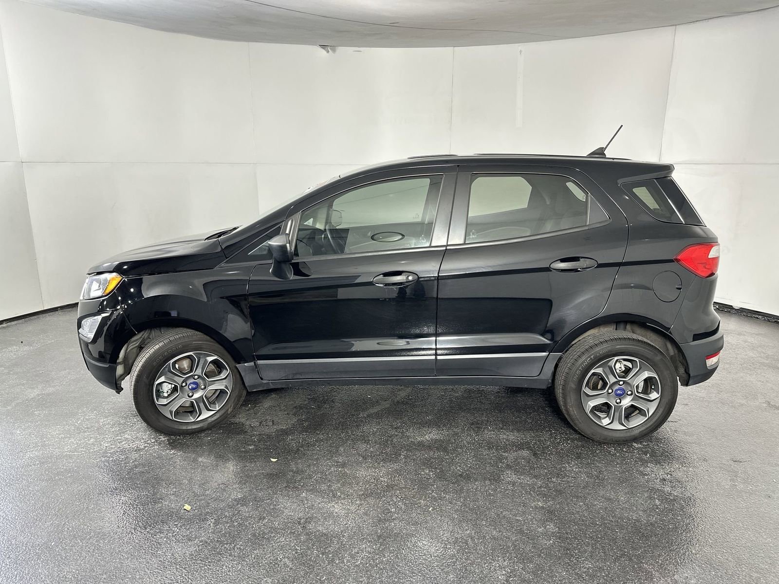 Used 2021 Ford EcoSport S image 8
