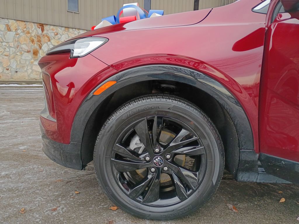 Used 2024 Buick Encore GX Sport Touring w/ Comfort Package image 26