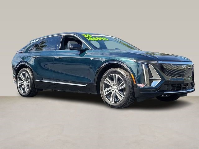Certified 2024 Cadillac Lyriq Luxury image 1