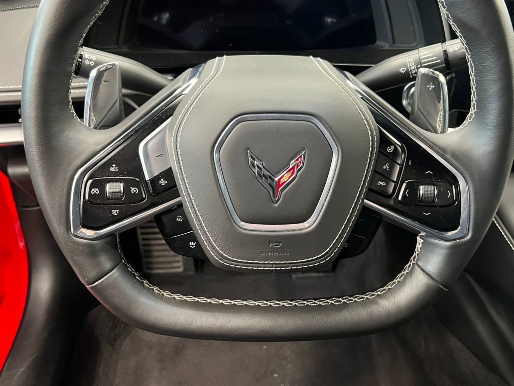 Used 2025 Chevrolet Corvette Stingray Premium Cpe w/ 3LT RWD image 21