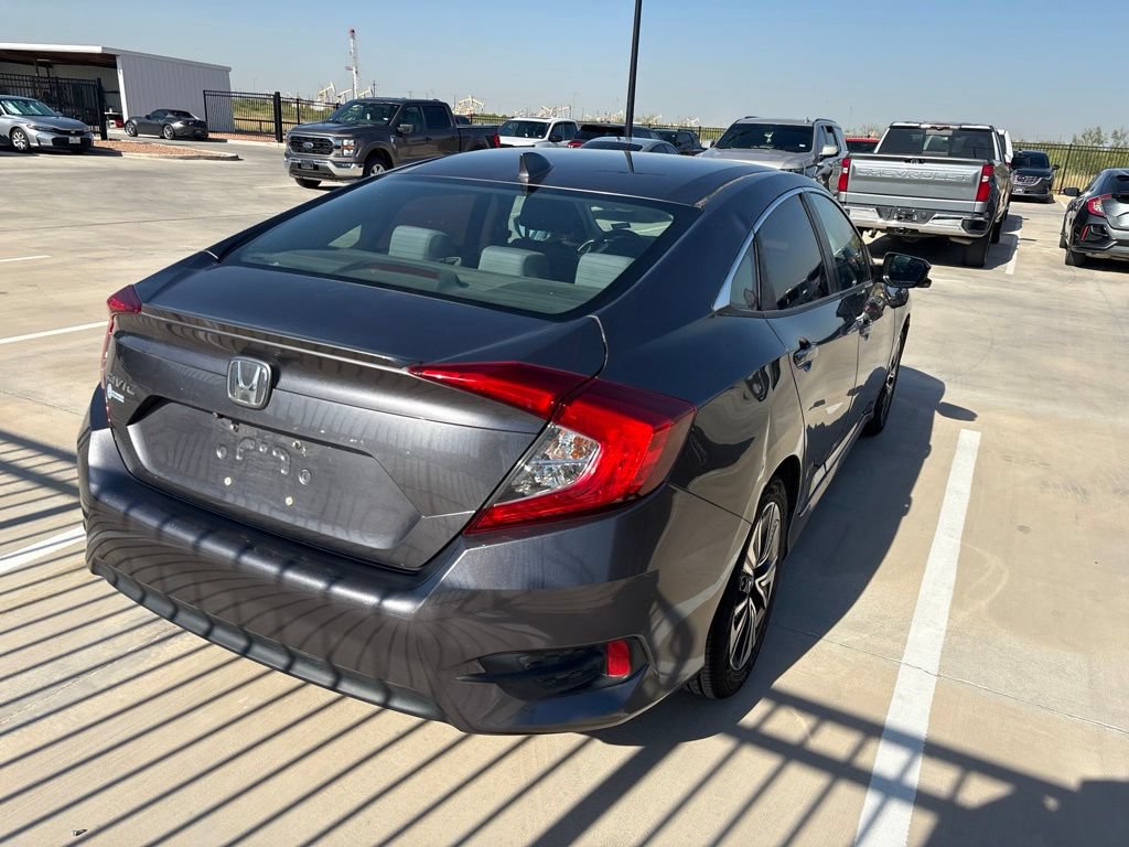 Used 2017 Honda Civic EX-T image 6