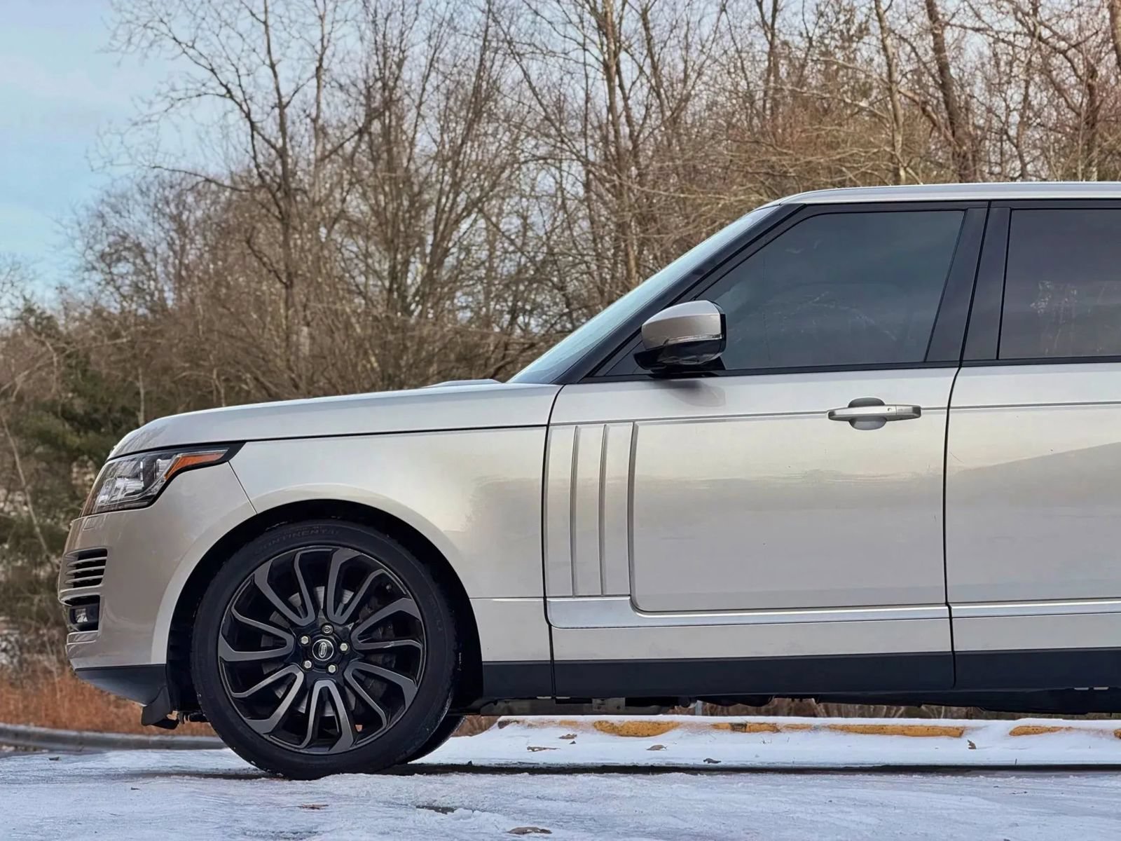 Used 2016 Land Rover Range Rover Supercharged AWD/4WD image 12