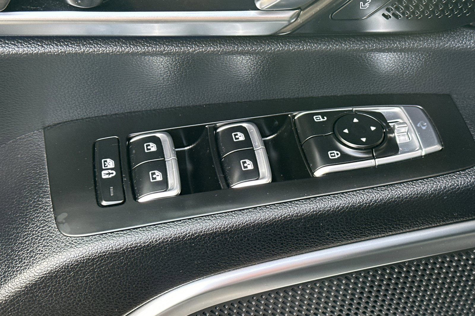 Used 2024 Kia Telluride SX Prestige X-Line image 12