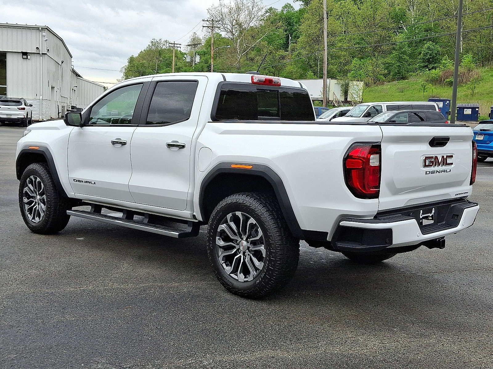 Used 2023 GMC Canyon Denali AWD/4WD image 4